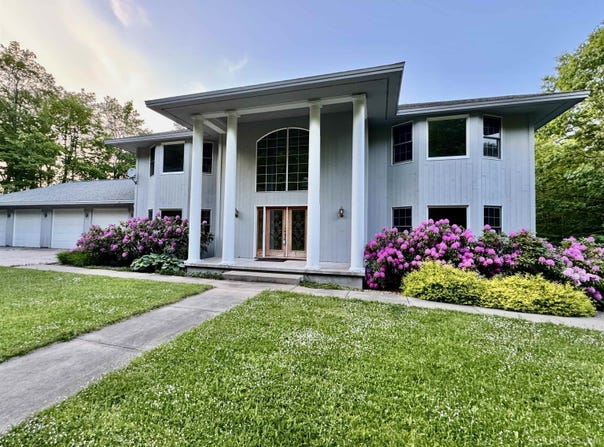 1527 Ravine Side, Houghton, MI 49931