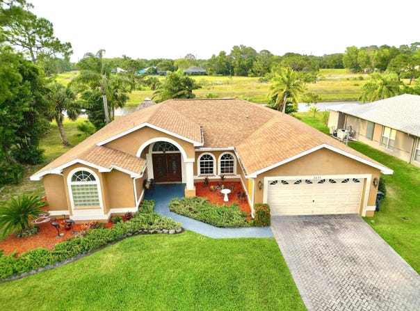 6834 NW Granger Avenue, Port Saint Lucie, FL 34983