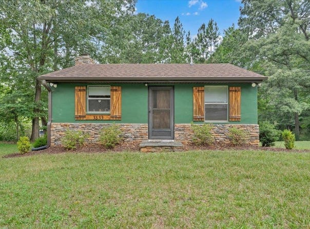 3533 Airport Road, Moneta, VA 24121
