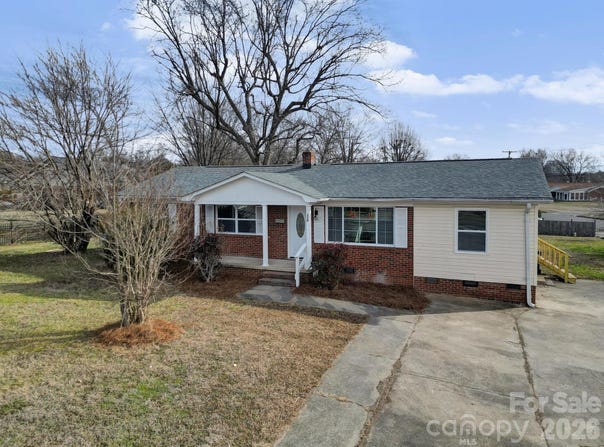 328 Old Concord Road, Salisbury, NC 28144