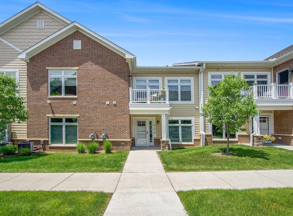 610 Boardwalk Lane, Dexter, MI 48130