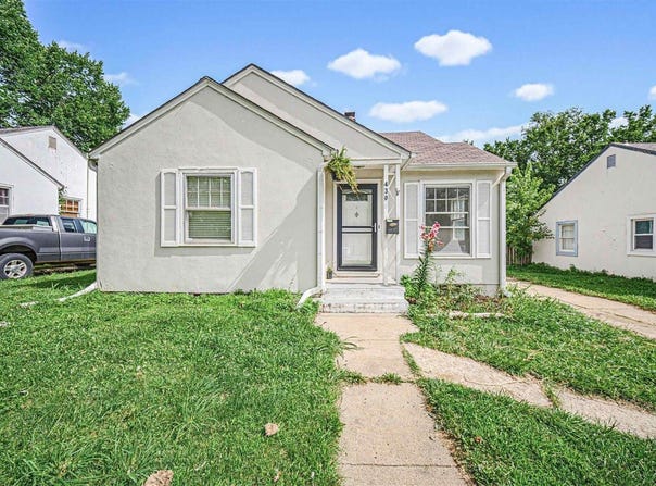 430 West Vine Street, Junction City, KS 66441