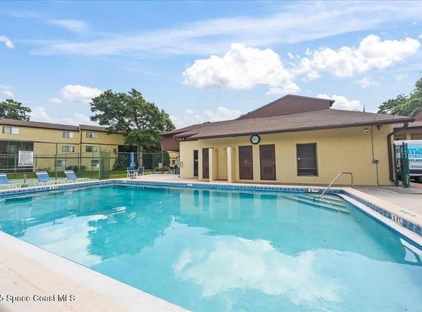 7817 Shadowood Drive, Melbourne, FL 32904