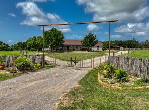 3530 Bartallen Lane, Weatherford, TX 76088