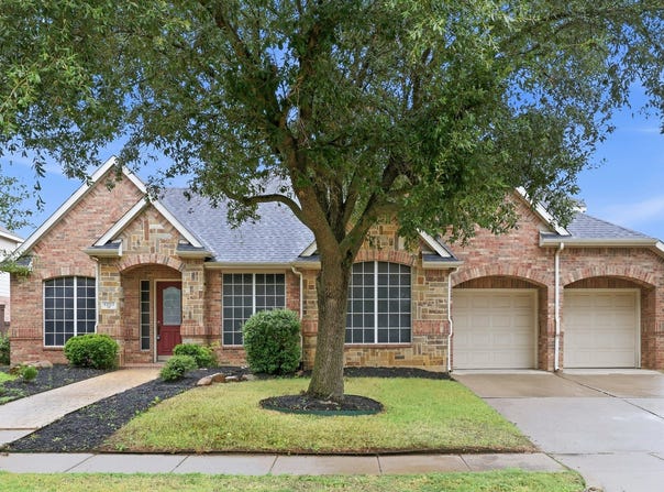 4203 Wildbriar Lane, Mansfield, TX 76063