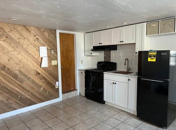 76 Lowell St, Peabody, MA 01960