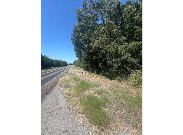 8929 W Fm 898, Savoy, TX 75479