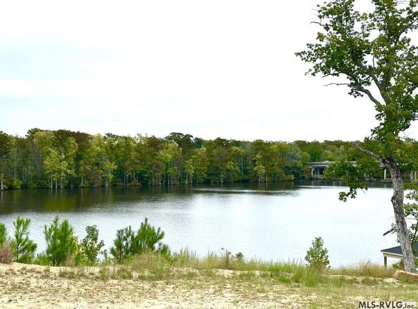 122 River Bluff Drive, Winton, NC 27986