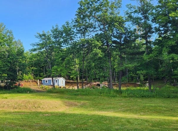 10 Calden Road, Phillips, ME 04966