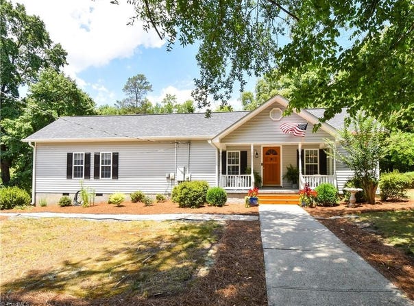 681 Sanford Avenue, Mocksville, NC 27028
