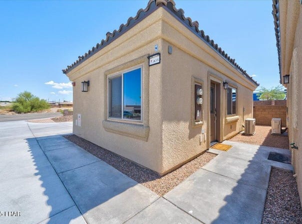 2950 N Kiowa Blvd, Lake Havasu City, AZ 86404
