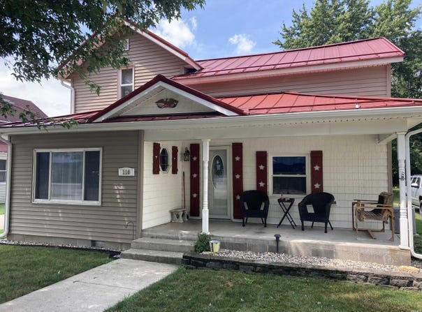 110 S Main Street, Wolcottville, IN 46795