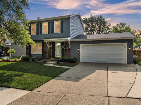 1281 Hampshire Drive, Canton, MI 48188