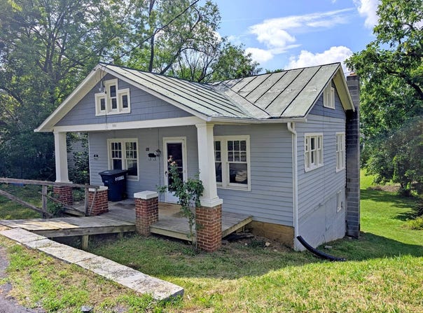 575 Hawkins St, Harrisonburg, VA 22801