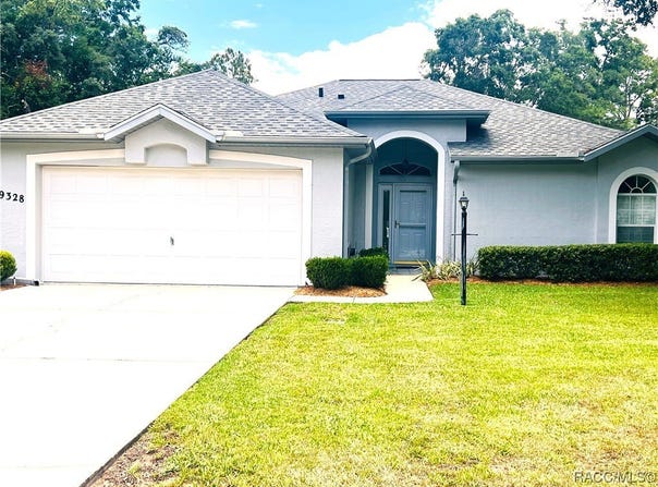 9328 SW 192nd Court Road, Dunnellon, FL 34432