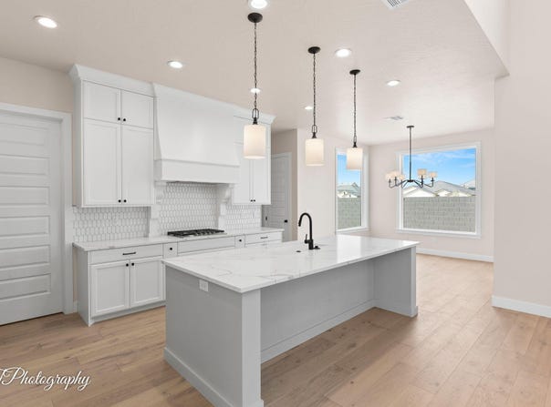449 E Bramish Place, Washington, UT 84780