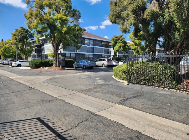 960 W 17th, Santa Ana, CA 92706