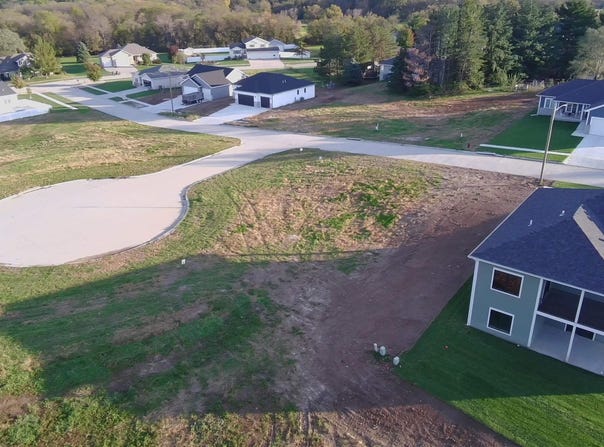 1180 Evergreen Road, Bennet, NE 68317