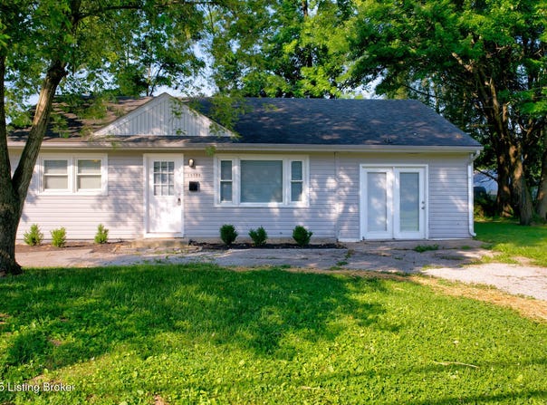 13500 Greystone Ave, Louisville, KY 40272
