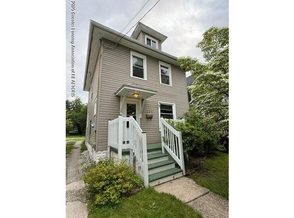 921 W Genesee Street, Lansing, MI 48915