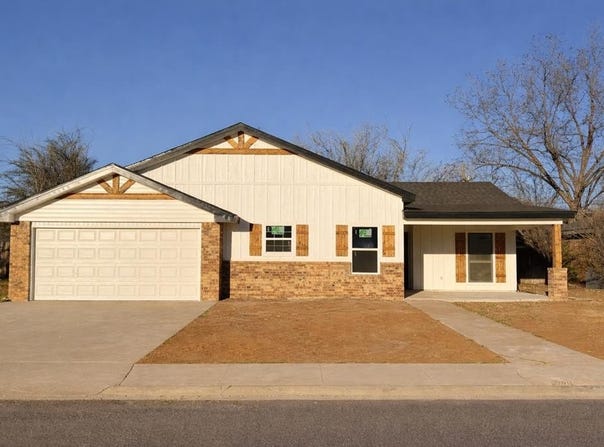 1209 Bellaire, Andrews, TX 79714
