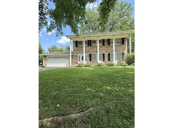 319 Elks Country Club Road, Richmond, IN 47374