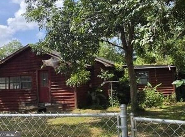 209 Justice Avenue, Fitzgerald, GA 31750