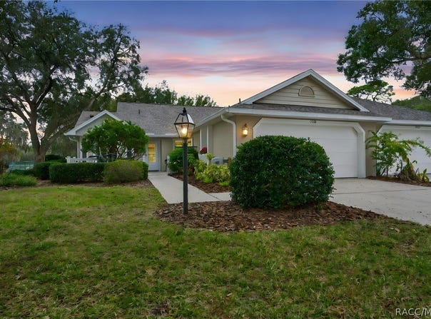 1603 N Foxboro Loop, Crystal River, FL 34429