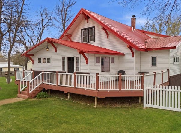 315 E 4th Avenue, Groton, SD 57445