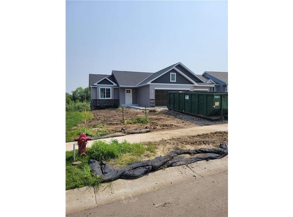 648 Hawthorne Lane, Watertown, MN 55388