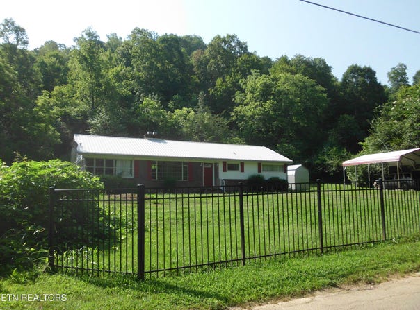 115 Willowbrook Drive, Tellico Plains, TN 37385