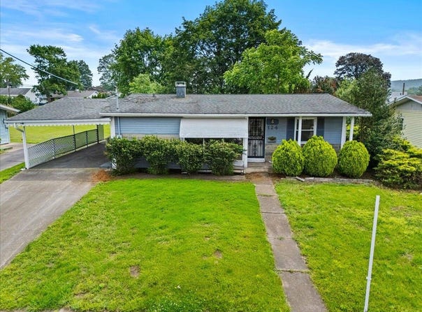 124 Willow Drive, Berwick, PA 18603