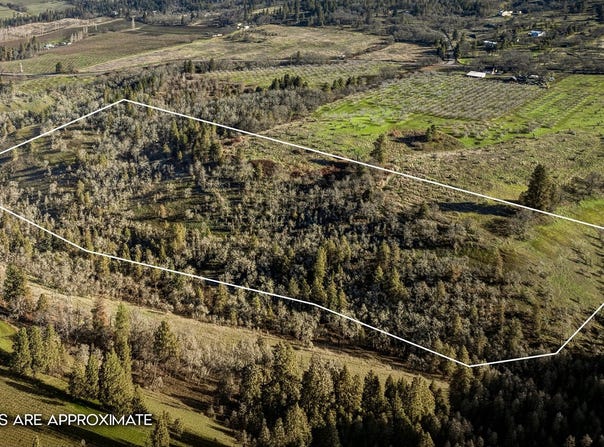 Dry Creek Rd, Mosier, OR 97040