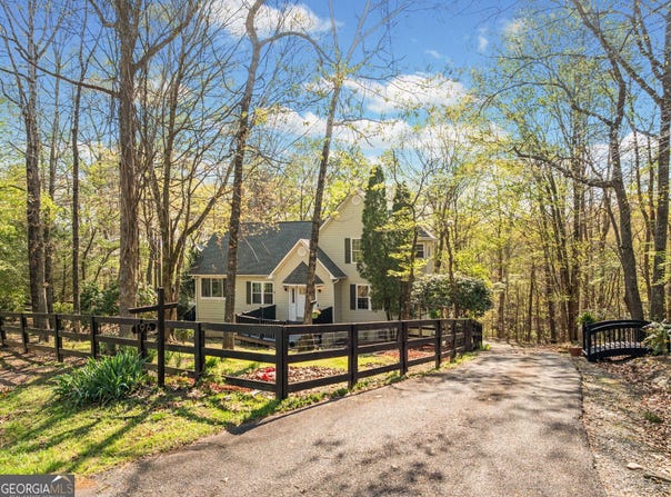 196 Beaver Lake, Ellijay, GA 30540