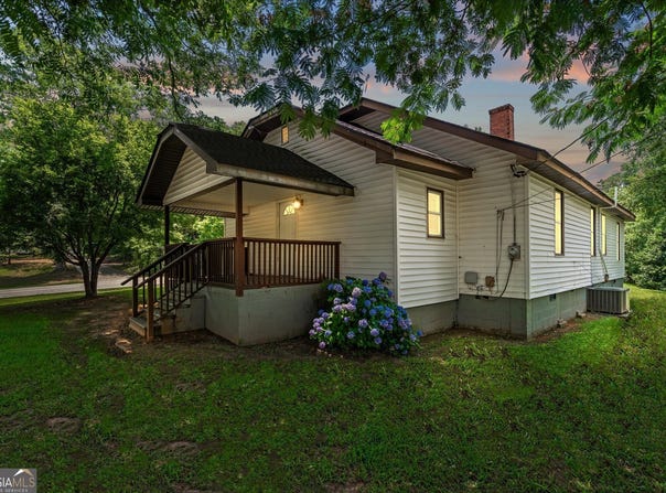 1423 Beulah Church, Carrollton, GA 30117