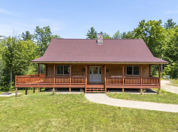 39 Katie View Road, Bethel, ME 04217