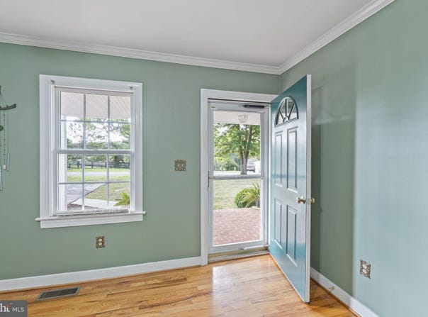 16474 DOUGLAS ROAD, BARBOURSVILLE, VA 22923