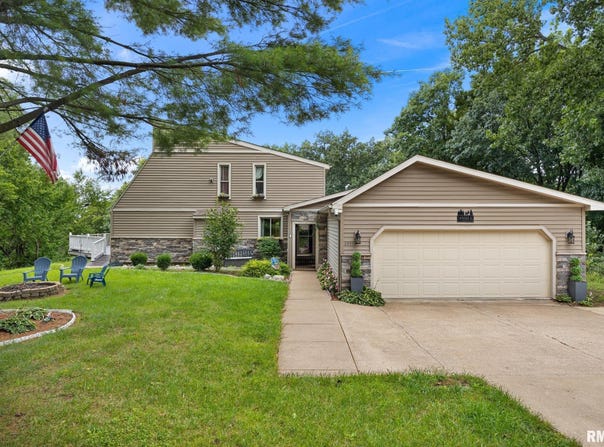 20513 N DEER BLUFFS Drive, Chillicothe, IL 61523