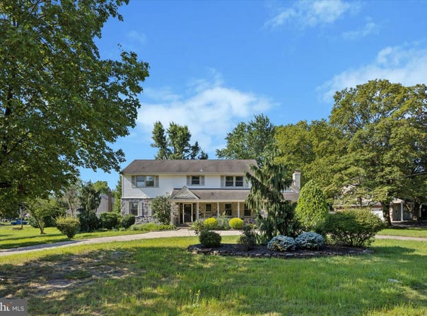 116 WAYNE DRIVE, CINNAMINSON, NJ 08077