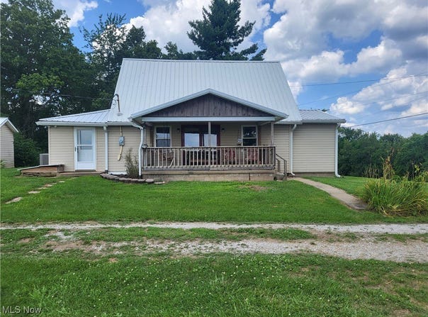 781 Downing Road, Stockport, OH 43787
