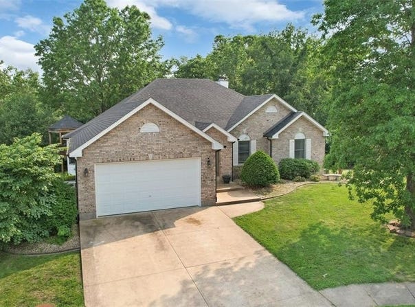 3609 Bear Creek Ridge Court, Wentzville, MO 63385