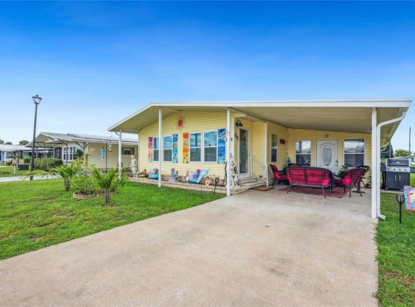 5408 RIVIERA DRIVE, ZEPHYRHILLS, FL 33541