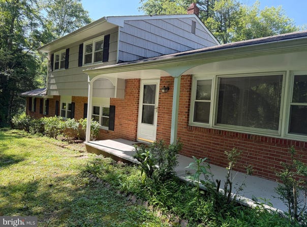857 CHERRY HILL ROAD, PRINCETON, NJ 08540