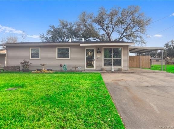 1404 Clover Drive, Lake Charles, LA 70607