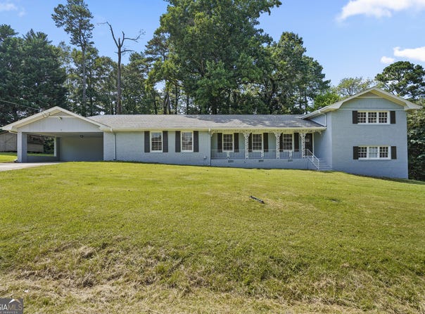 1260 White Oak, Conyers, GA 30013