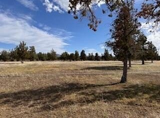 61160 Obernolte Road, Bend, OR 97701