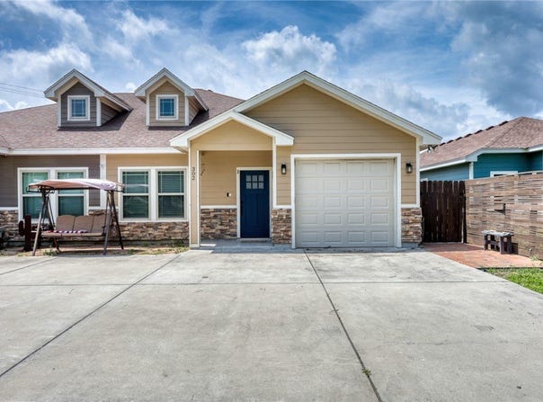 302 Cooper Road, Odem, TX 78370