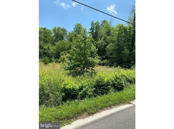 16960 LIVINGSTON ROAD, ACCOKEEK, MD 20607