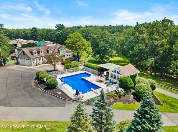 598 Fish Hill Road, East Stroudsburg, PA 18301