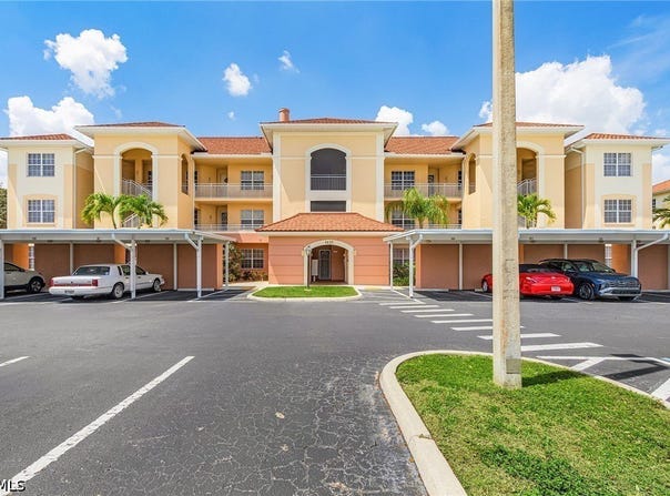 1137 Van Loon Commons Circle, Cape Coral, FL 33909